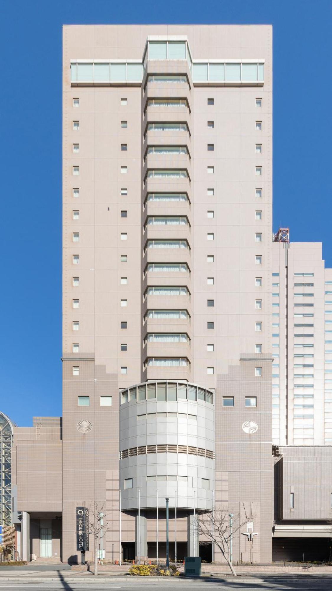 The Qube Hotel Тиба Экстерьер фото